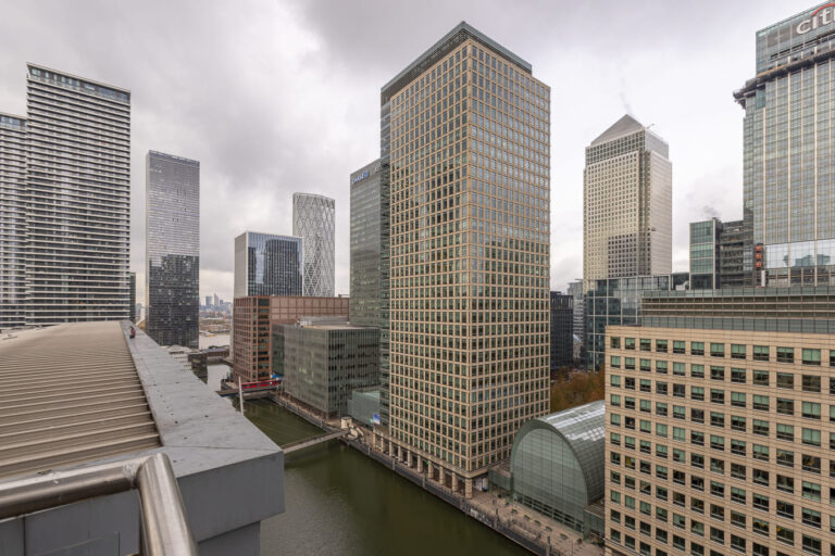 South Quay Square 178 reexport-27