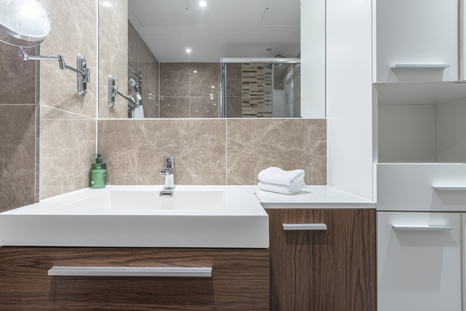 South Quay Square 109 Reexport-24